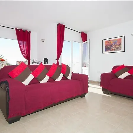 - 4 Bedrooms Private Patio With Heated Pool 빌라