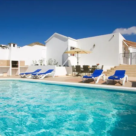 빌라 - 4 Bedrooms Private Patio With Heated Pool *