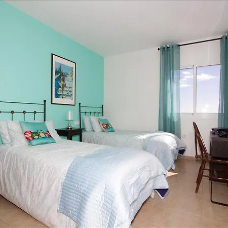 - 4 Bedrooms Private Patio With Heated Pool * Тиас